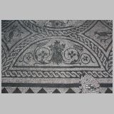 2379 ostia - regio iii - insula ix - casa delle pareti gialle (iii,ix,12) - raum 7 - mosaik - detail.jpg